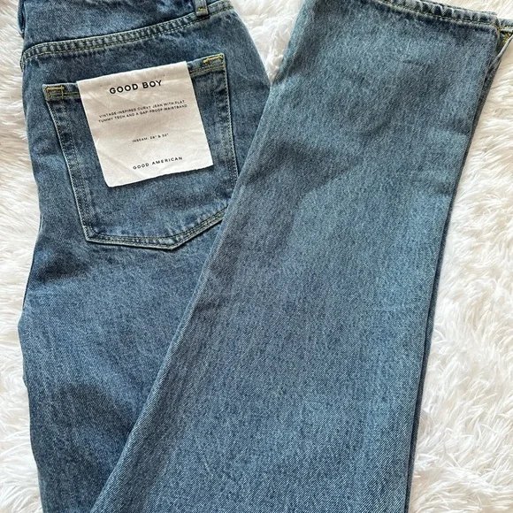 NWT! GOOD AMERICAN GOOD BOY JEANS